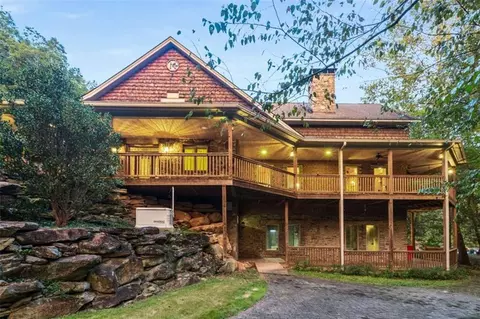 291 Tranquility Dr, Demorest, GA 30535