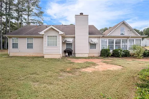 30 Spring Valley Dr, Covington, GA 30016 photo 4