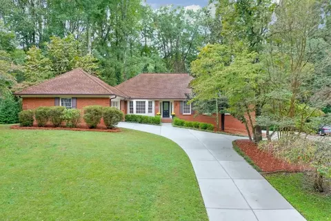 3844 High Shoals Dr, Peachtree Corners, GA 30092