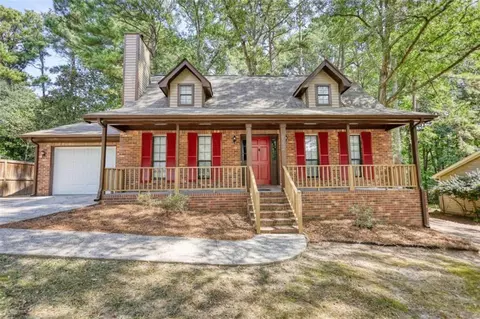 6542 River Glen Dr, Riverdale, GA 30296