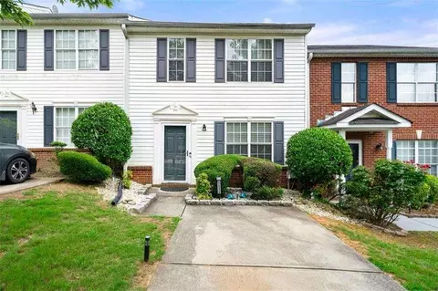 1320 Revelstoke Cv, Riverdale, GA 30296