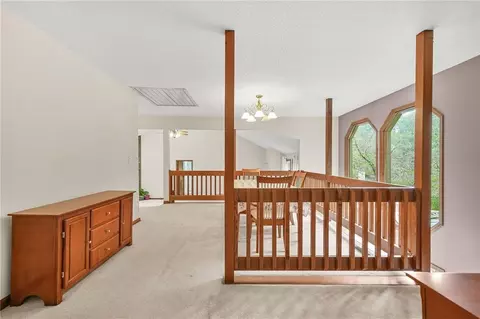 Entry Way - 559 Farmbrook Trl NE, Kennesaw, GA 30144 photo 2 of 2