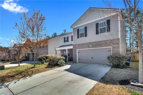 3929 Makeover Ct, Atlanta, GA 30349