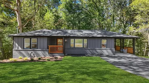 5554 Leland Ct SW, Mableton, GA 30126