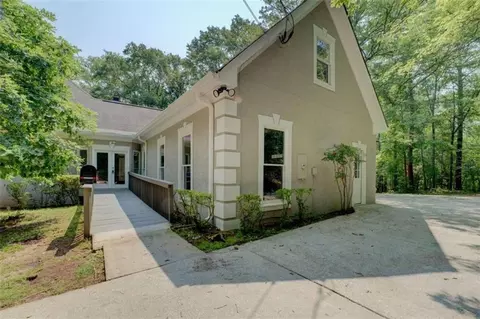 13935 Brown Bridge Rd, Covington, GA 30016 photo 4