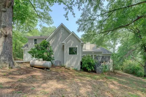 13935 Brown Bridge Rd, Covington, GA 30016 photo 5