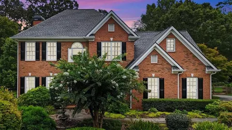 1042 Avery Creek Dr, Woodstock, GA 30188