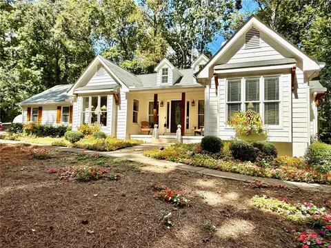 2545 Little John Ln, Cumming, GA 30040