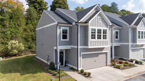 137 Millers Ln, Calhoun, GA 30701
