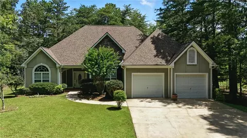 3363 War Hill Park Rd, Dawsonville, GA 30534