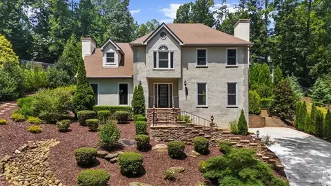2482 N Forest Dr, Marietta, GA 30062