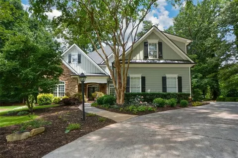 700 Broadlands Ln, Powder Springs, GA 30127