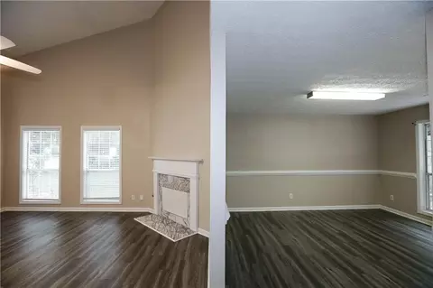 Living - 4114 Berkeley Mill Close, Duluth, GA 30096 photo 10 of 13