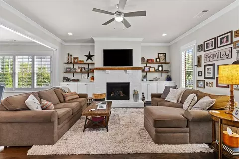 480 S Hill St, Buford, GA 30518 photo 7