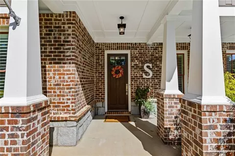 480 S Hill St, Buford, GA 30518 photo 2