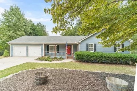 3340 Hudson Ln, Loganville, GA 30052
