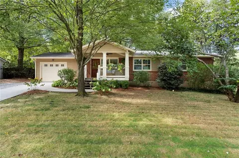 2870 Strathmoor Rd SE, Smyrna, GA 30080
