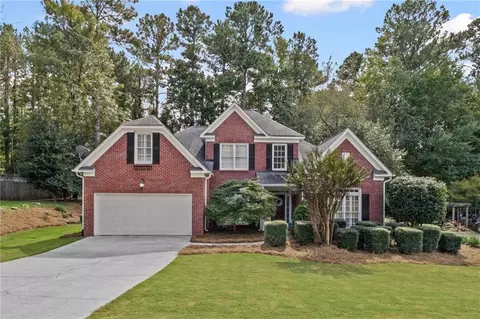 850 Heathland Ct, Roswell, GA 30075