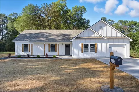 5818 Eastside Dr SW, Austell, GA 30168