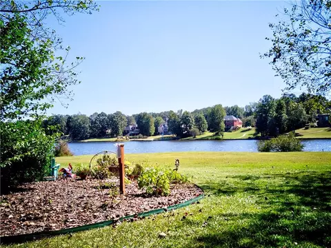 View/Area - 6224 Waters Edge Dr, Covington, GA 30014 photo 2 of 9