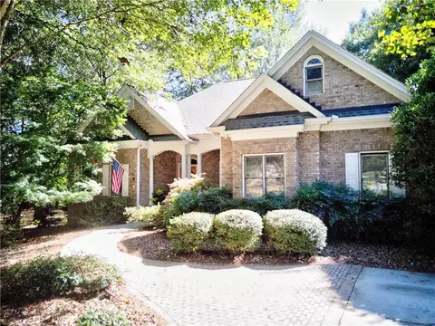 Exterior - 6224 Waters Edge Dr, Covington, GA 30014 photo 4 of 27