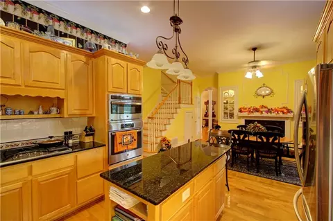 Kitchen - 6224 Waters Edge Dr, Covington, GA 30014 photo 4 of 5