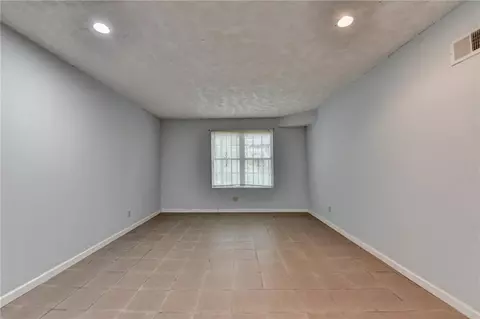 Living - 3401 Mosswood Ln, Rex, GA 30273 photo 6 of 6