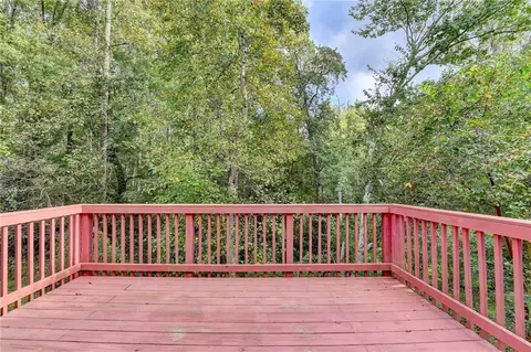 Exterior - 3401 Mosswood Ln, Rex, GA 30273 photo 8 of 8