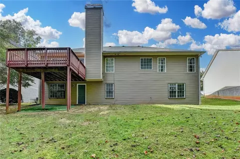 Exterior - 3401 Mosswood Ln, Rex, GA 30273 photo 6 of 8