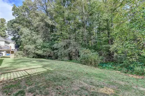 Exterior - 3401 Mosswood Ln, Rex, GA 30273 photo 5 of 8