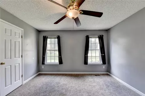 Bedroom - 3401 Mosswood Ln, Rex, GA 30273 photo 5 of 10