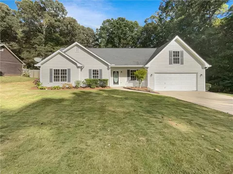 70 Mountainside Ln, Covington, GA 30016