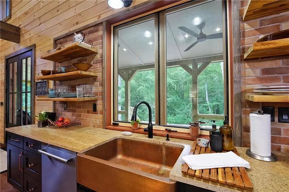 Kitchen - 25 Rocky Dam Rd, Epworth, GA 30541 photo 6 of 7