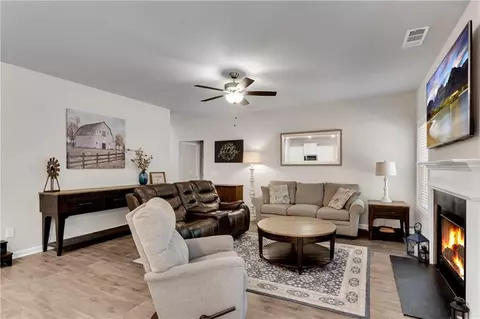 2046 Westbrook Rd, Commerce, GA 30530 photo 6