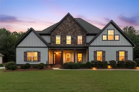 325 Ivy Ln, Senoia, GA 30276