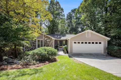 70 Foal Dr, Roswell, GA 30076