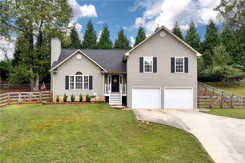3536 Lodgehaven Dr, Gainesville, GA 30506