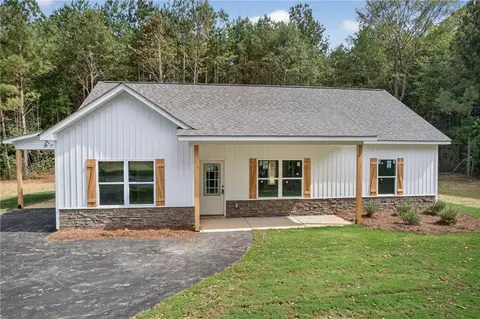 539 Grogan Rd, Buchanan, GA 30113