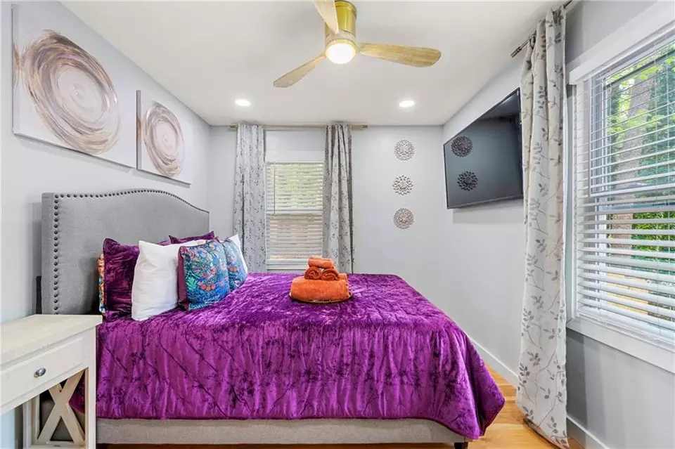 Bedroom - 3590 Bolfair Dr NW, Atlanta, GA 30331 photo 3 of 7