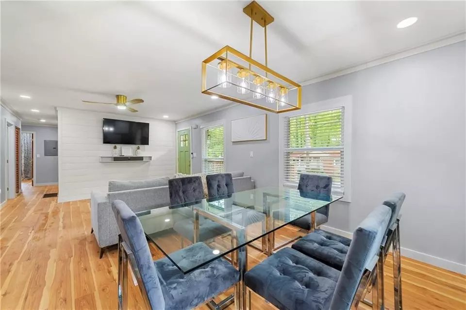 Dining - 3590 Bolfair Dr NW, Atlanta, GA 30331 photo 3 of 3