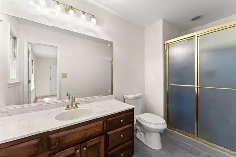 Bath - 3314 Mcclure Bridge Rd, Duluth, GA 30096 photo 1 of 6