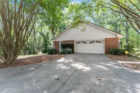 Exterior - 3314 Mcclure Bridge Rd, Duluth, GA 30096 photo 9 of 20