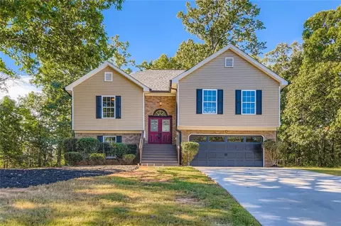 101 Solomon Dr, Ellenwood, GA 30294