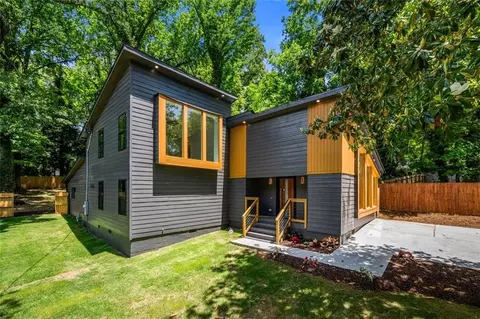 2155 Venetian Dr SW, Atlanta, GA 30311