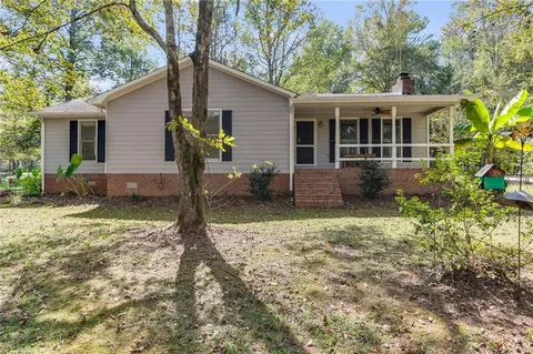 450 Baxter Rd, Carrollton, GA 30117
