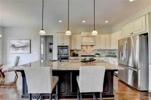 5925 Read Rd, Suwanee, GA 30024 photo 18