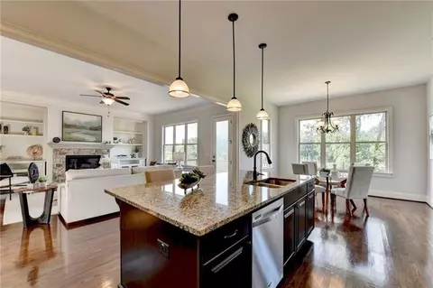 5925 Read Rd, Suwanee, GA 30024 photo 22