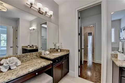 5925 Read Rd, Suwanee, GA 30024 photo 32