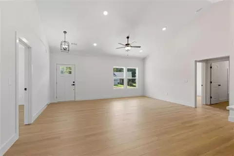 Living - 54 Tabitha Page Ln, Toccoa, GA 30577 photo 2 of 2