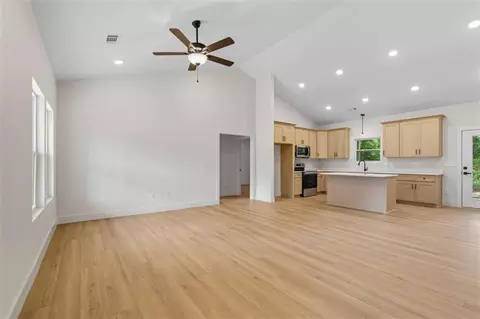 Living - 54 Tabitha Page Ln, Toccoa, GA 30577 photo 1 of 2